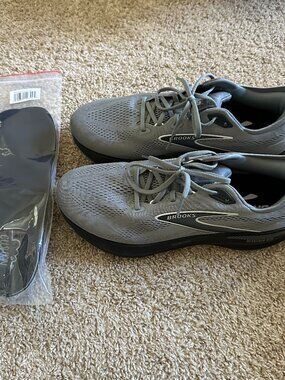 Brooks Running Glycerin GTS 22 Shoes - Grey & Black - Size 12 Wide